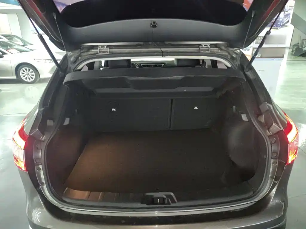 Nissan Qashqai 2018 — фото 15