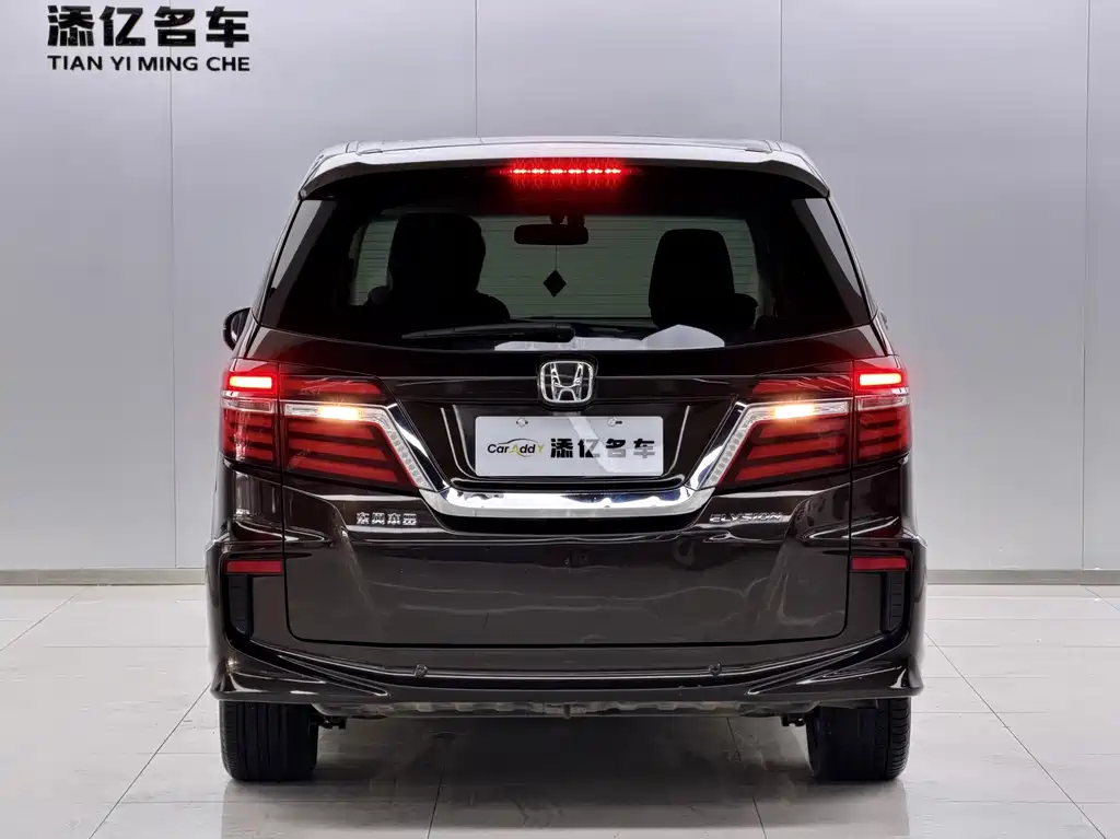 Honda Elysion 2018 — фото 6