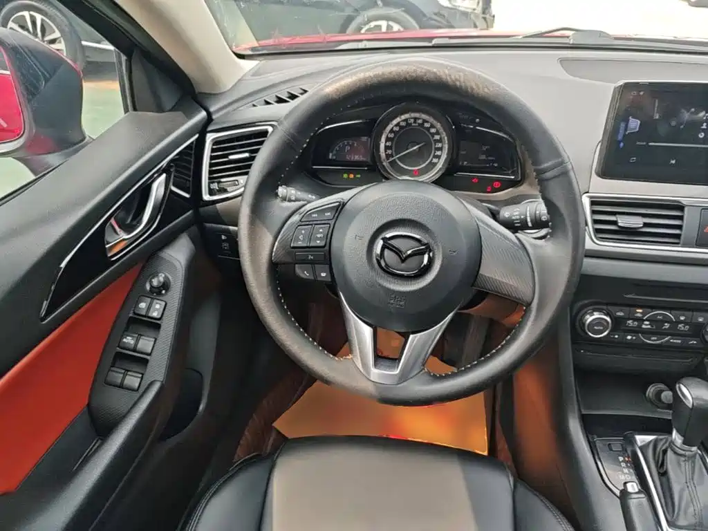 Mazda 3 Angkesela 2016 — фото 11