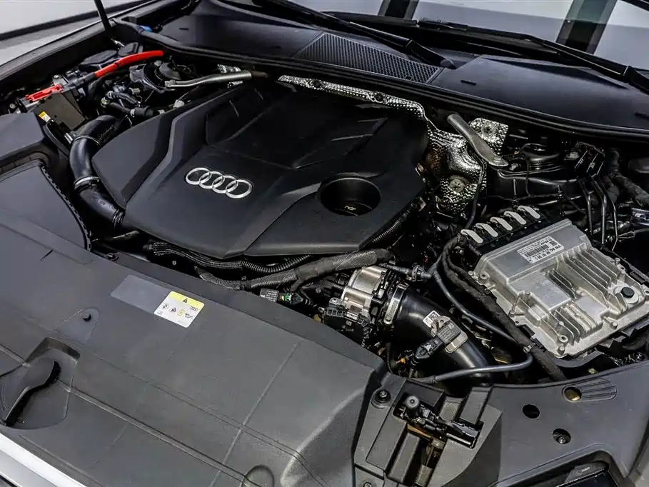 Audi A6 2021 — фото 19