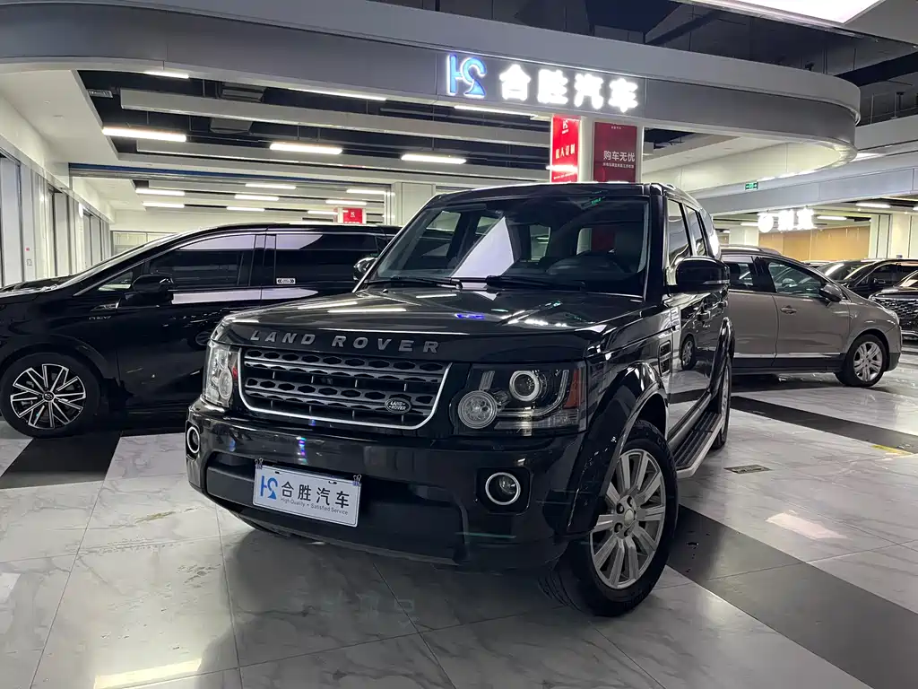 Land Rover Discovery 2015 — фото 1