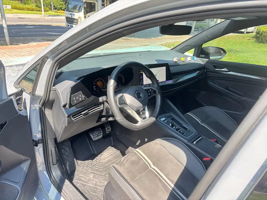 Volkswagen Golf 2022