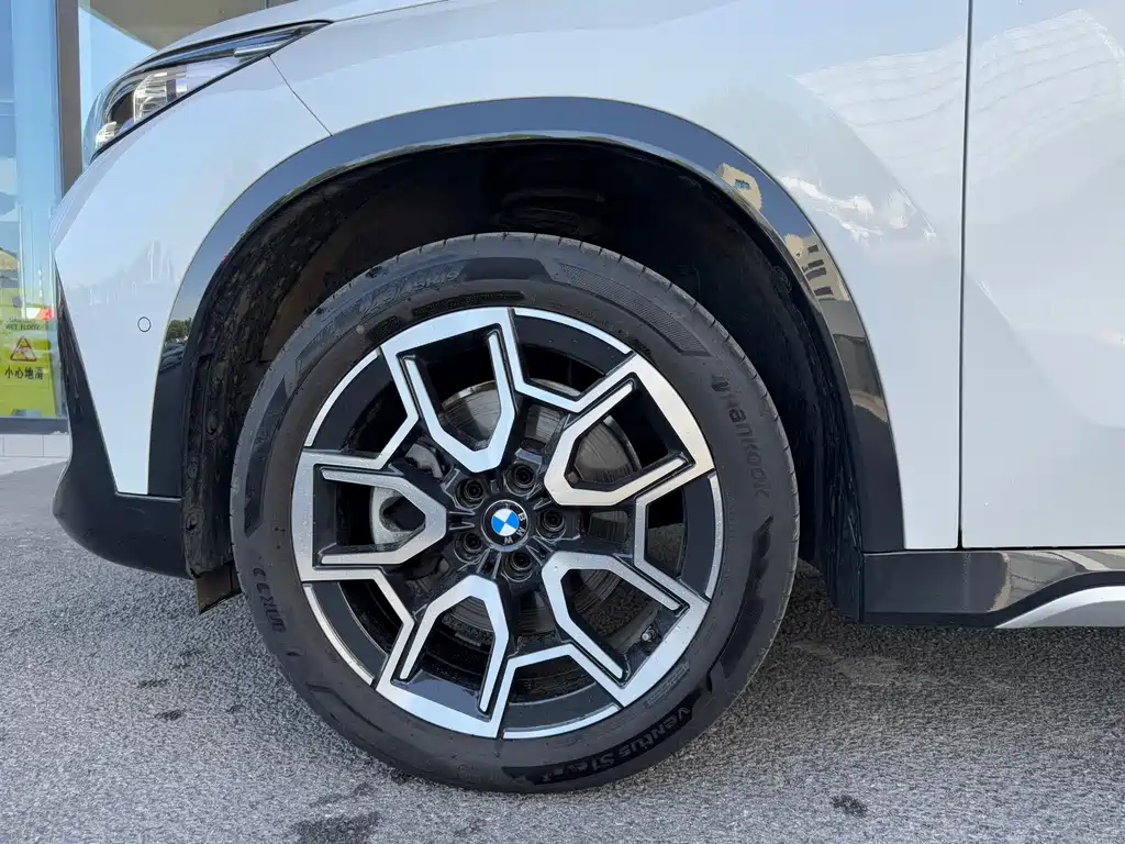 BMW X1 2025 — фото 11