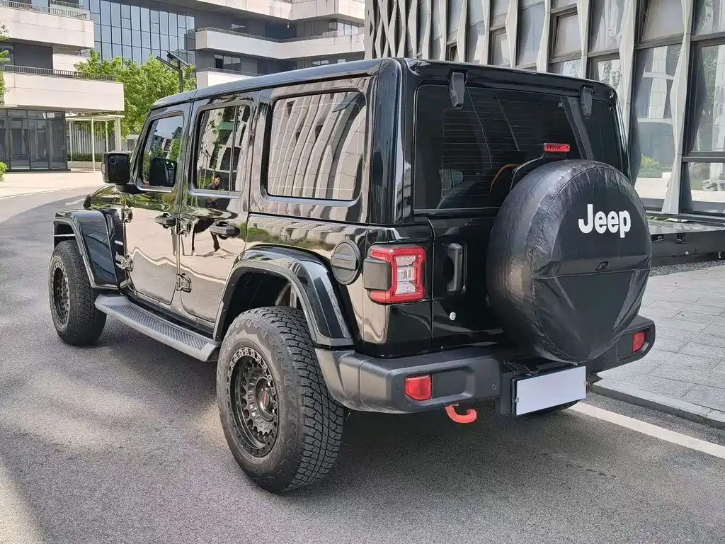 Jeep Wrangler 2019 — фото 8