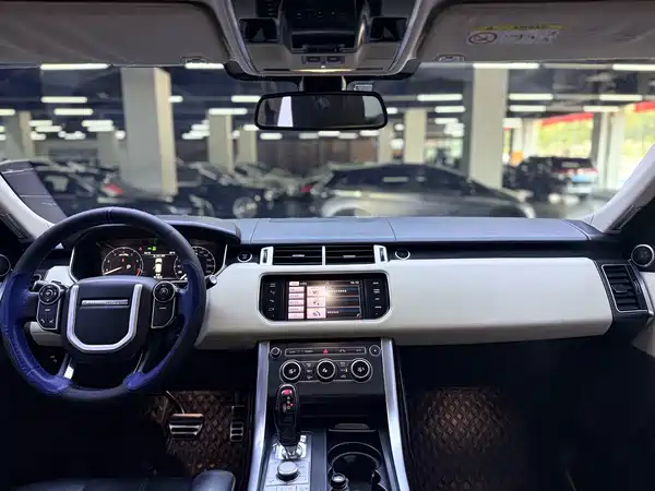 Land Rover Range Rover Sport 2014