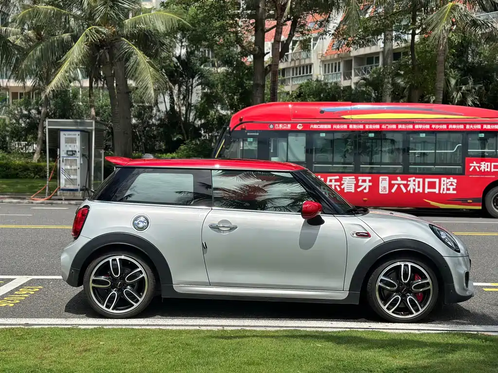 MINI JCW 2021 — фото 5
