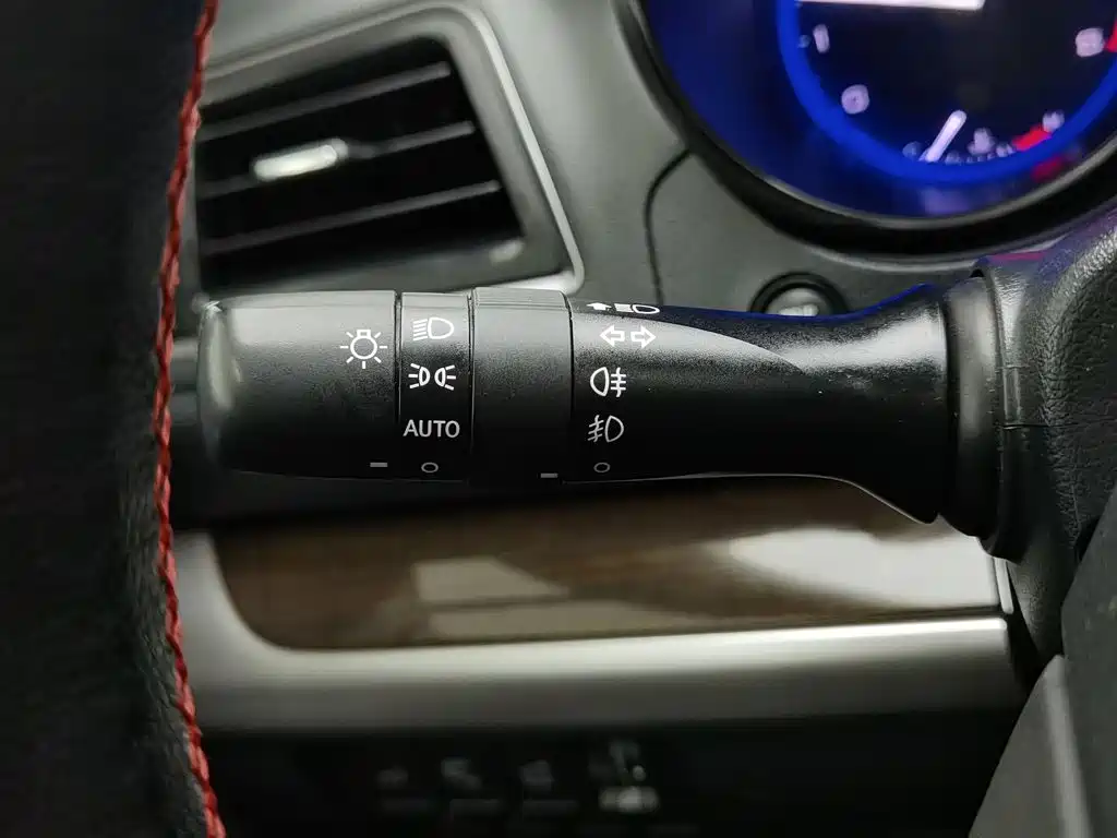 Subaru Outback 2016 — фото 21