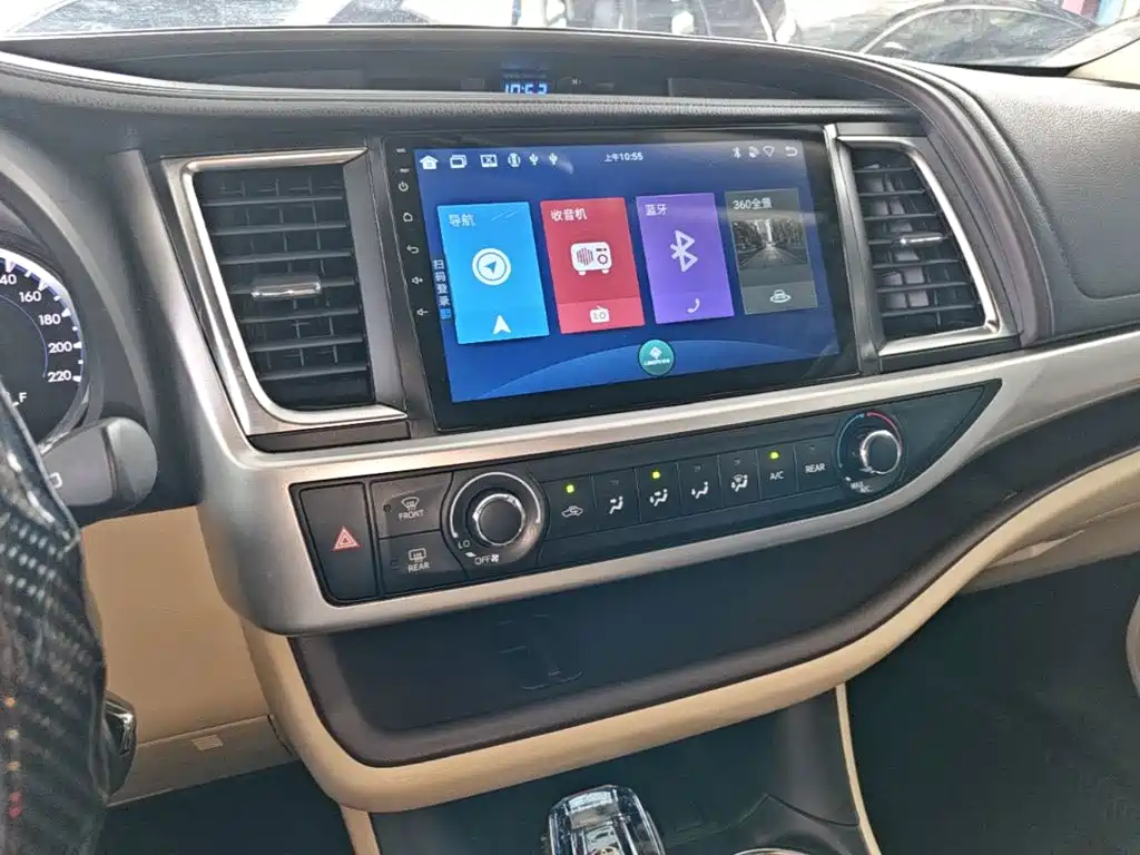 Toyota Highlander 2020 — фото 13