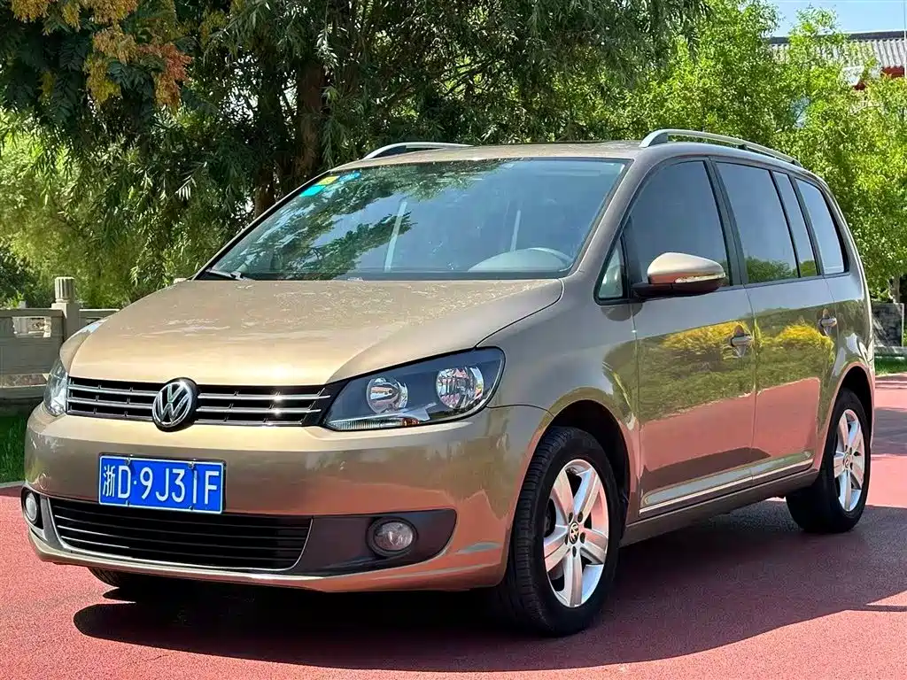 Volkswagen Touran 2016