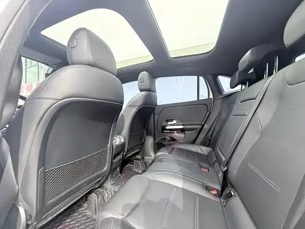 Mercedes-Benz GLA 2020