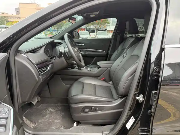 Cadillac XT4 2022