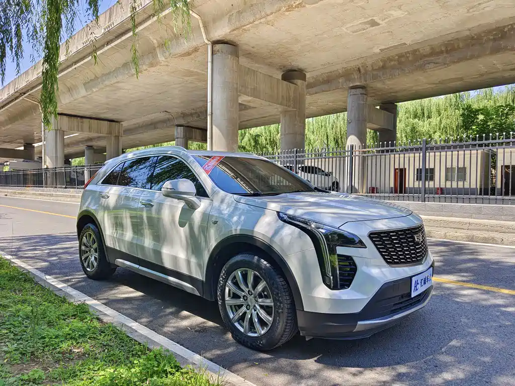 Cadillac XT4 2021 — фото 7