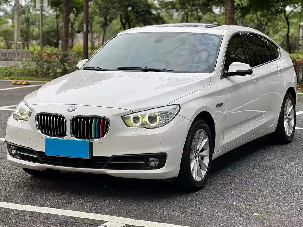 BMW 5 Series GT 2015