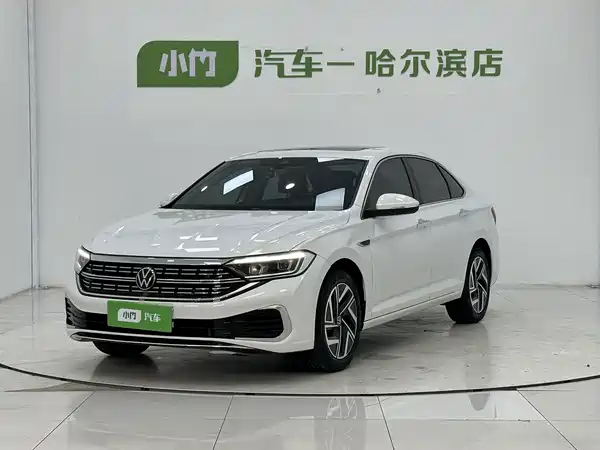 Volkswagen Sagitar 2022