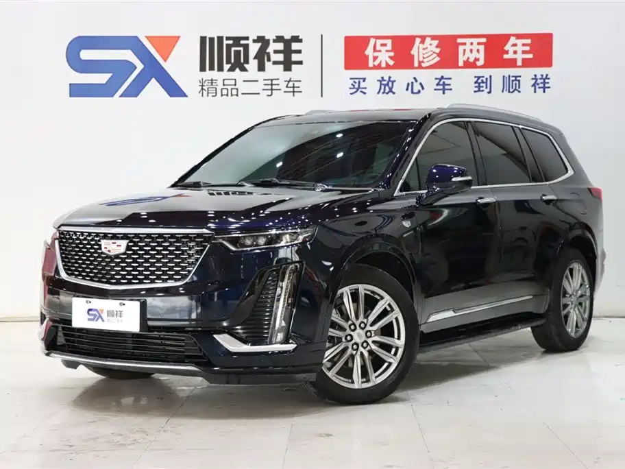 Cadillac XT6 2021 — фото 1