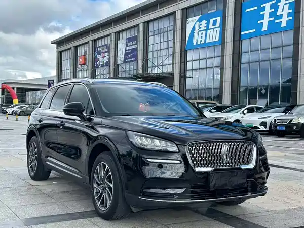 Lincoln Corsair 2021