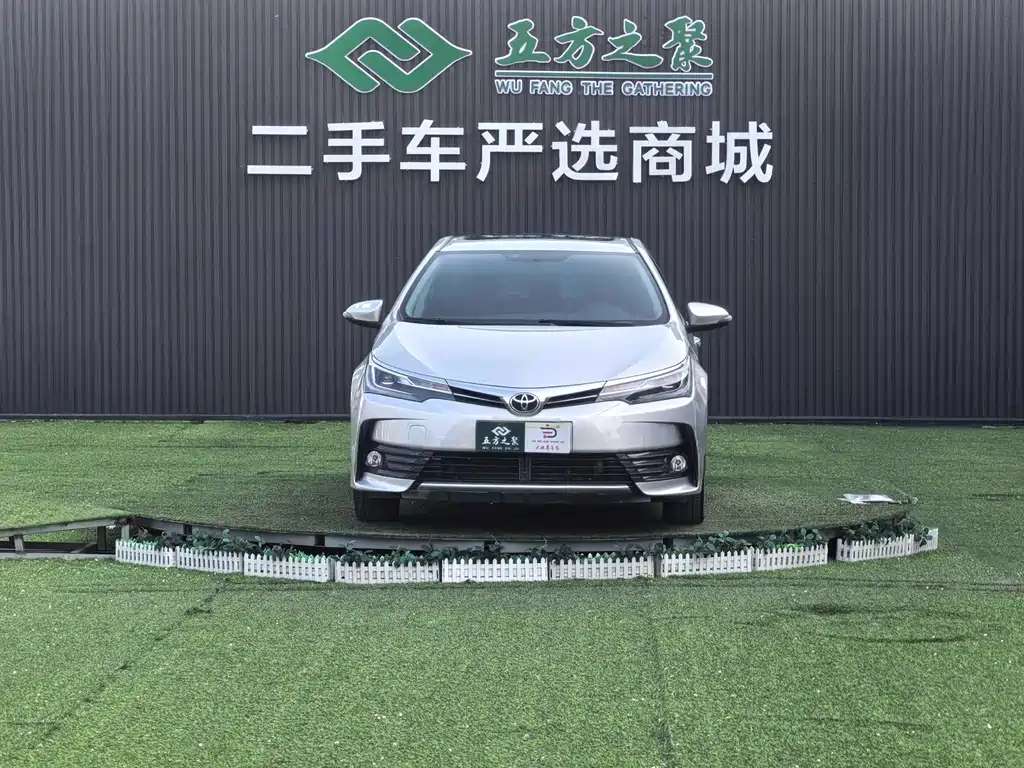 Toyota Corolla 2019 — фото 2