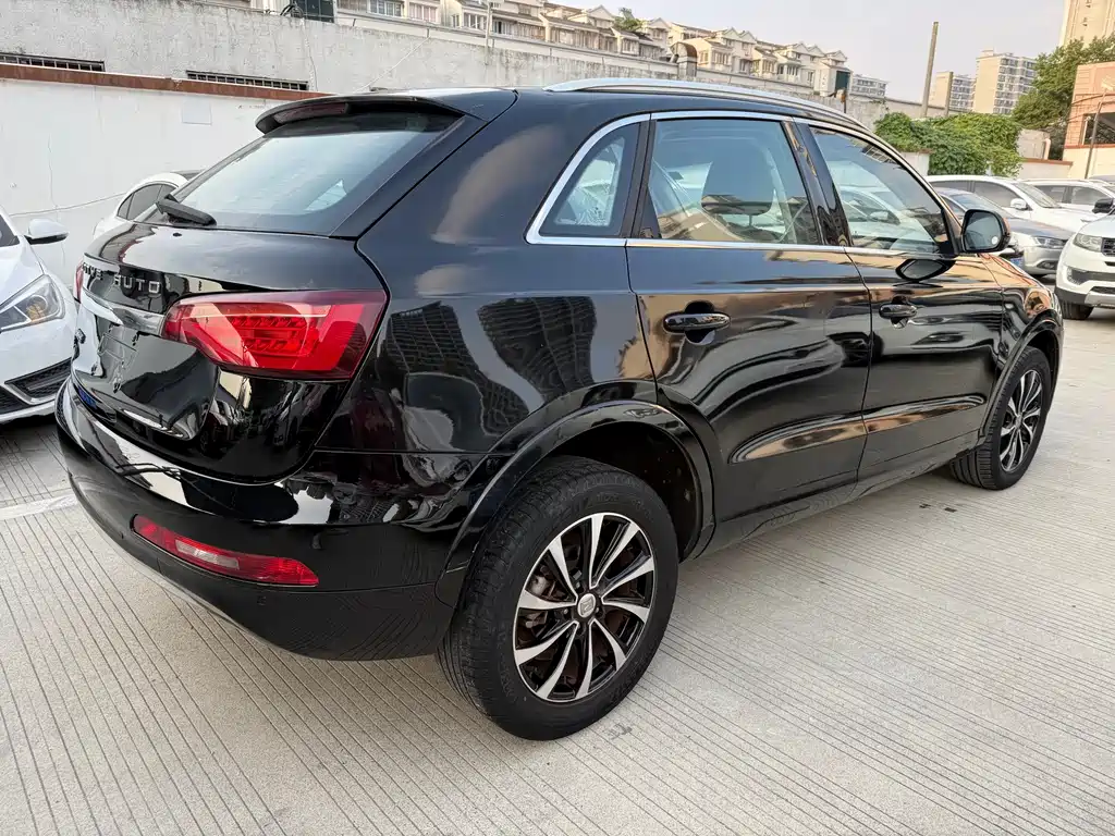 Zotye SR7 2016 — фото 4