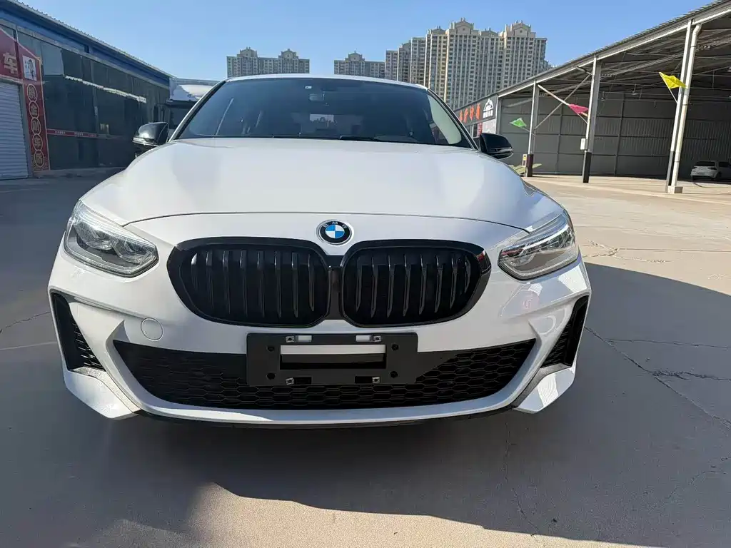 BMW 1 Series 2021