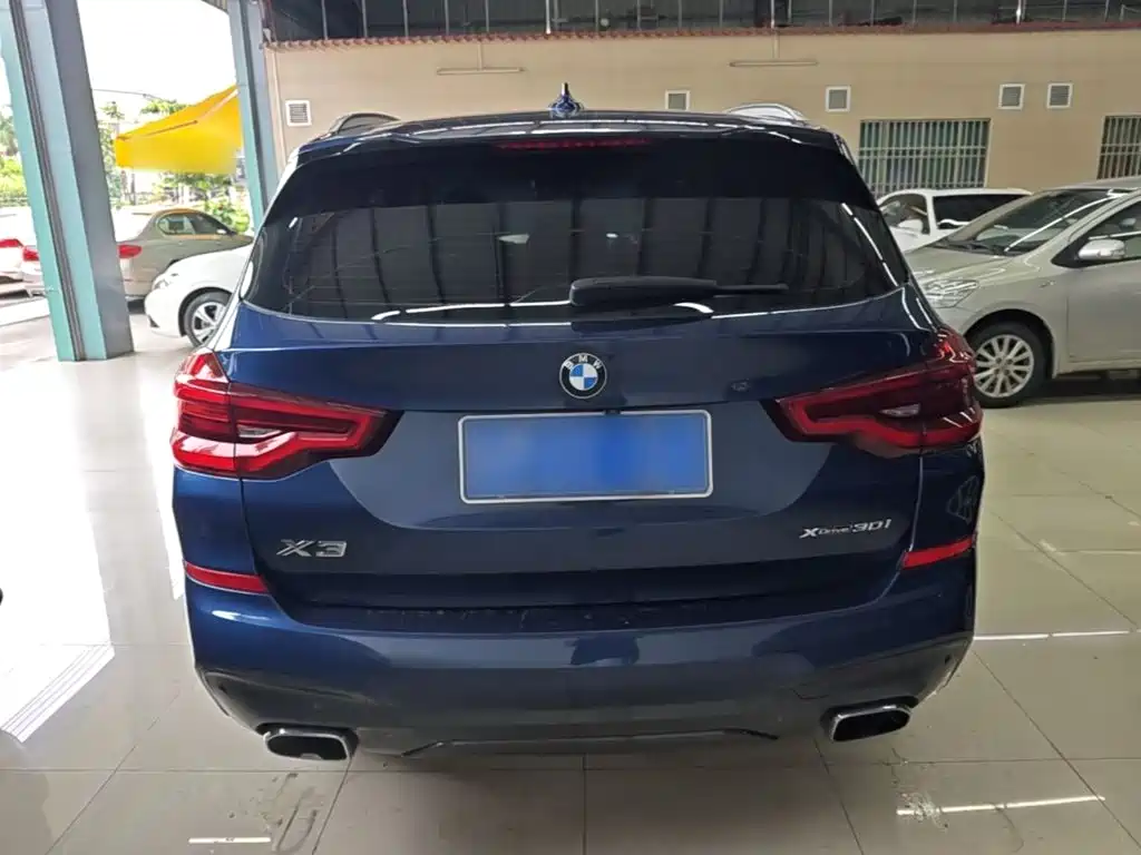 BMW X3 2018 — фото 6