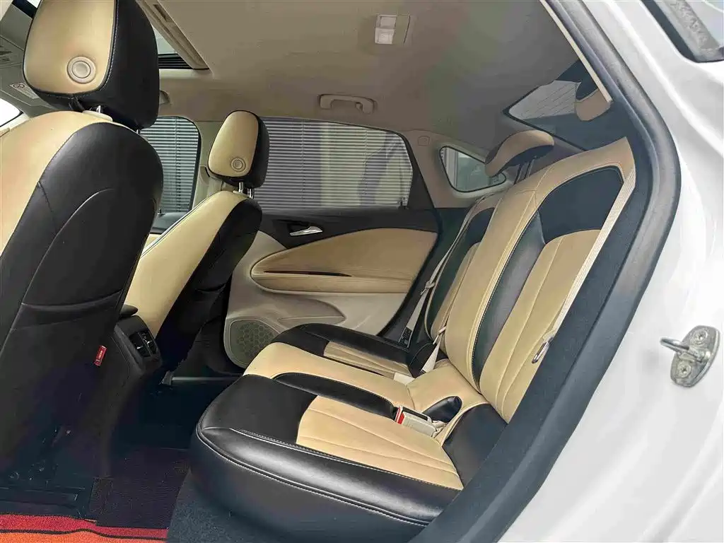 Buick Verano 2018 — фото 16