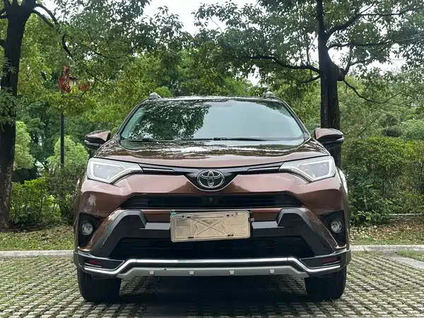 Toyota RAV4 2016