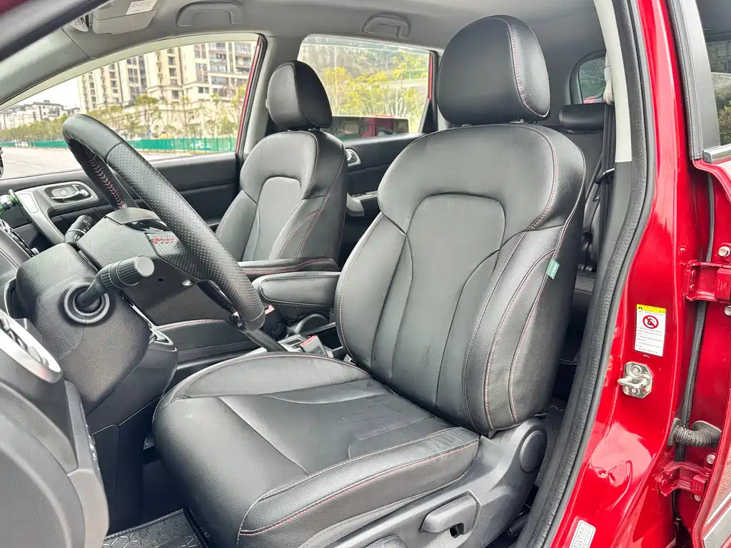 Haval H6 2014 — фото 17
