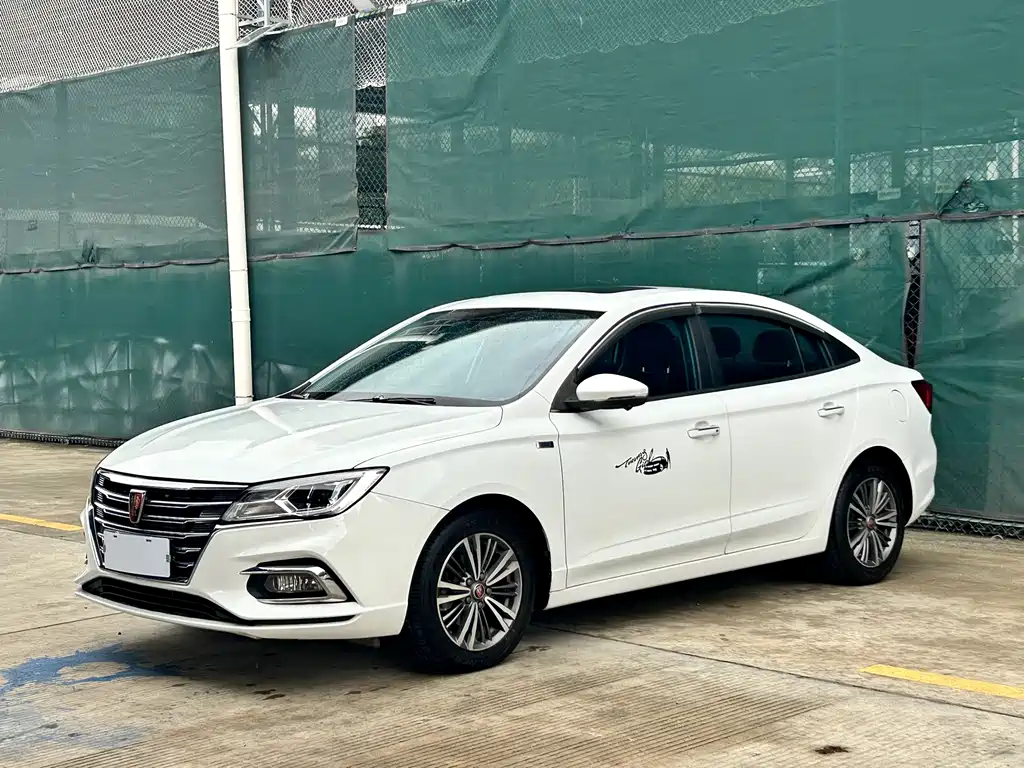Roewe i5 2019