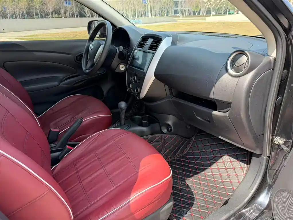 Nissan Sunny 2016 — фото 11