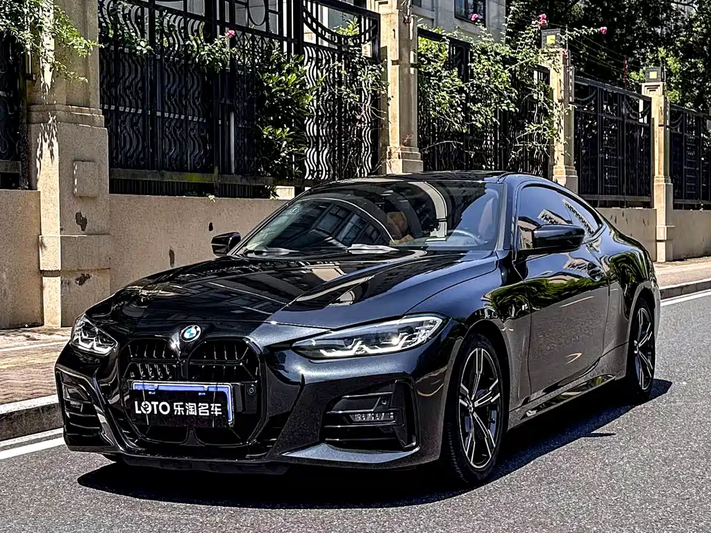BMW 4 Series 2022 — фото 1