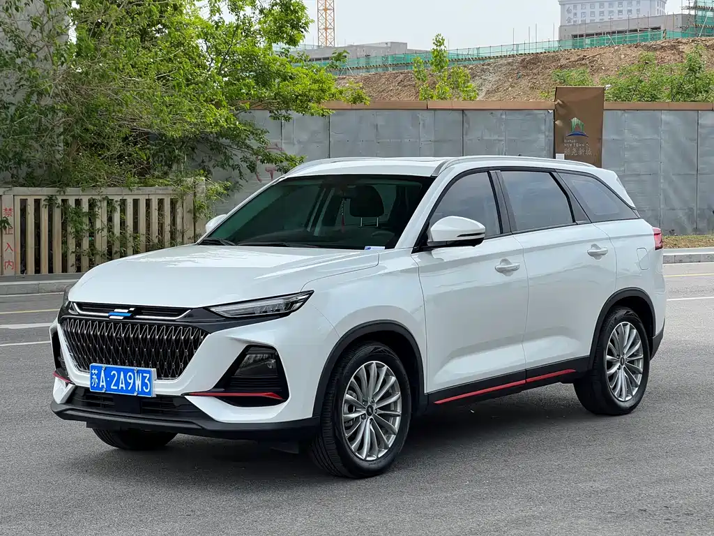 Changan Auchan X7 PLUS 2022 — фото 1