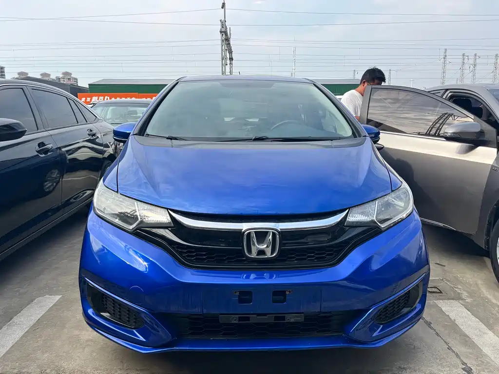 Honda Fit 2018 — фото 2