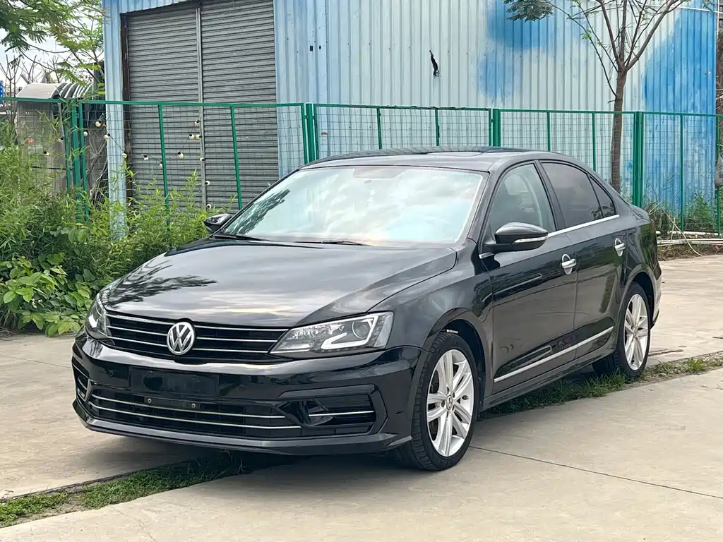 Volkswagen Sagitar 2018 — фото 1