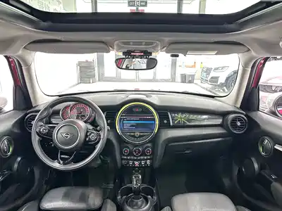 MINI MINI 2020