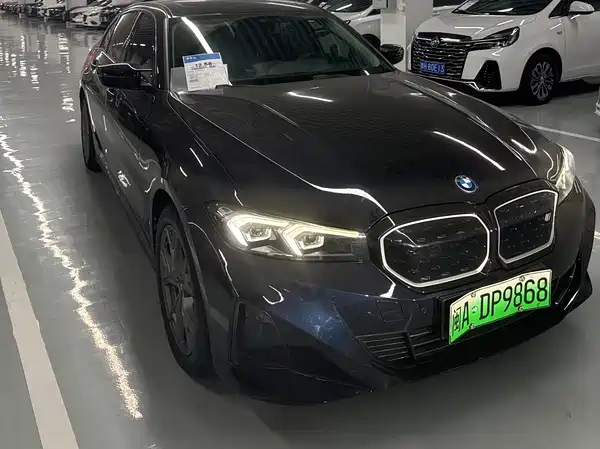 BMW i3 2023