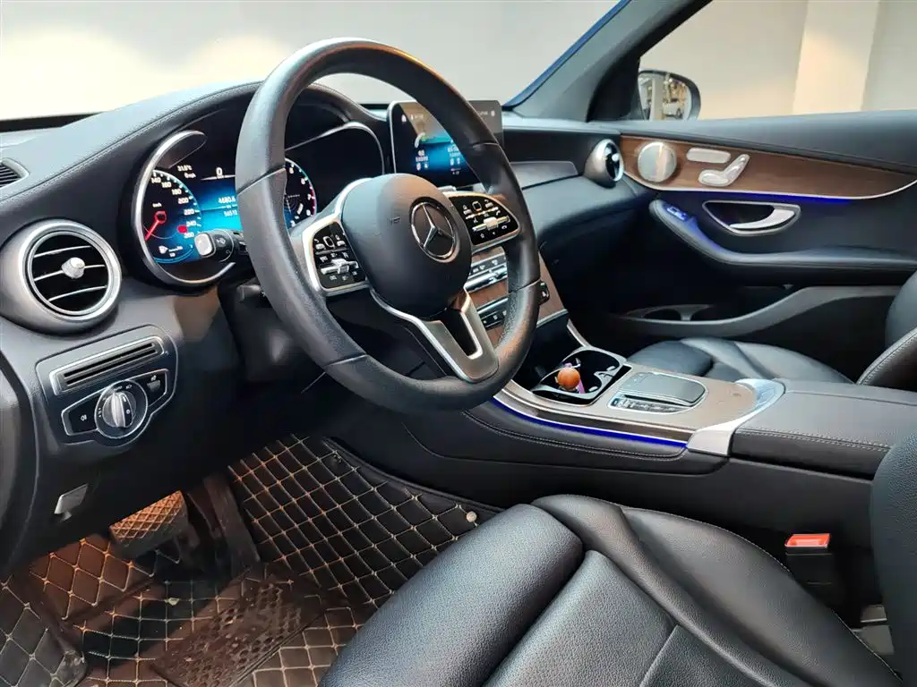Mercedes-Benz GLC 2022 — фото 10