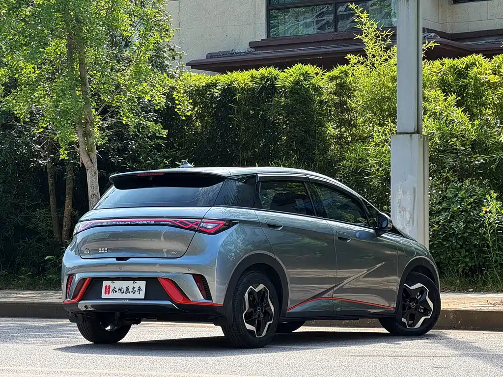 BYD Dolphin 2023 — фото 11