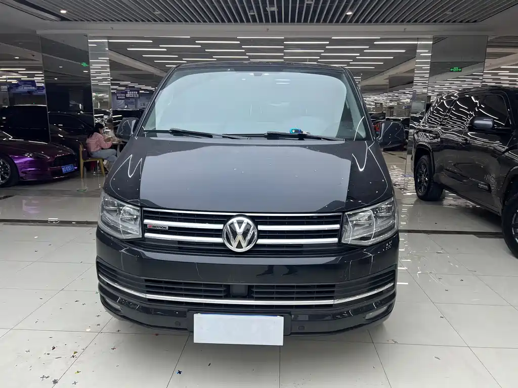 Volkswagen Multivan 2019 — фото 2