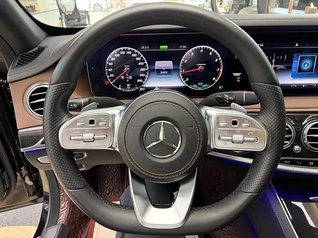 Mercedes-Benz S-Class 2021 — фото 18