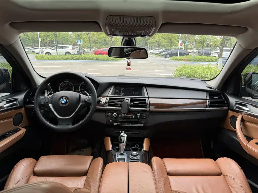 BMW X6 2013 — фото 10