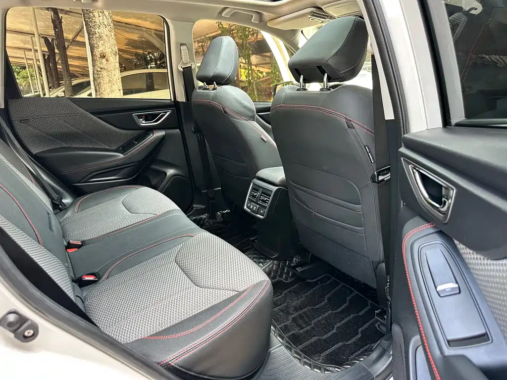 Subaru Forester 2020 — фото 33