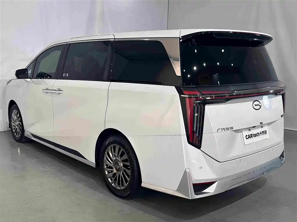 GAC Motor Trumpchi M8 2023 — фото 22