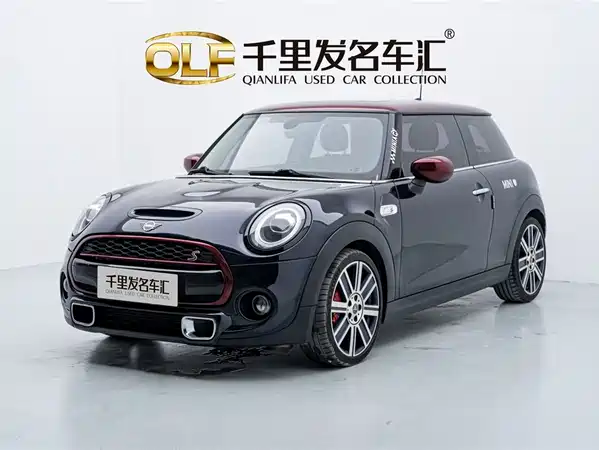 MINI MINI 2020