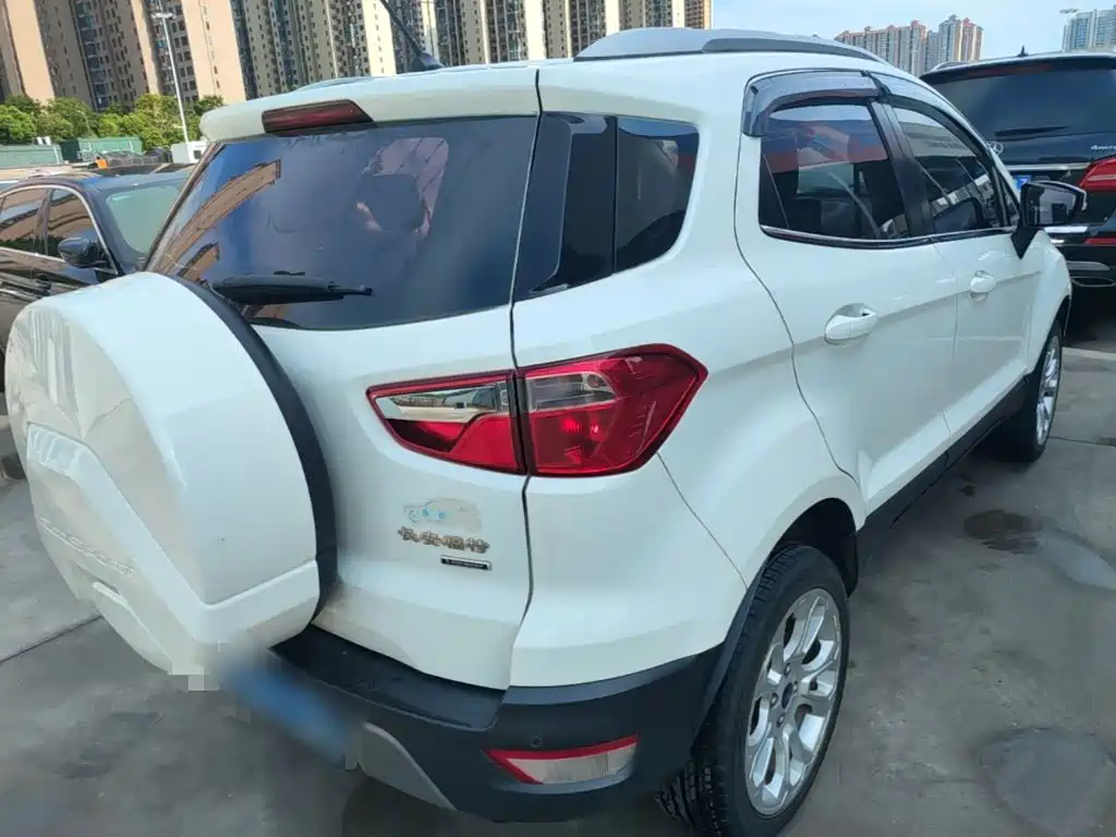 Ford EcoSport 2018 — фото 7