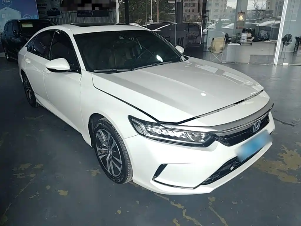Honda Inspire 2022 — фото 4