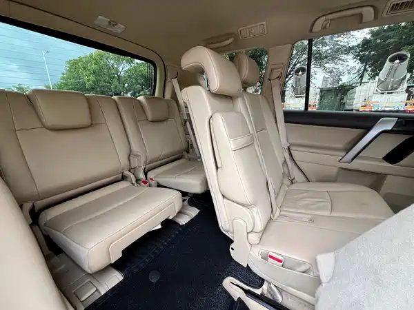 Toyota Prado 2016