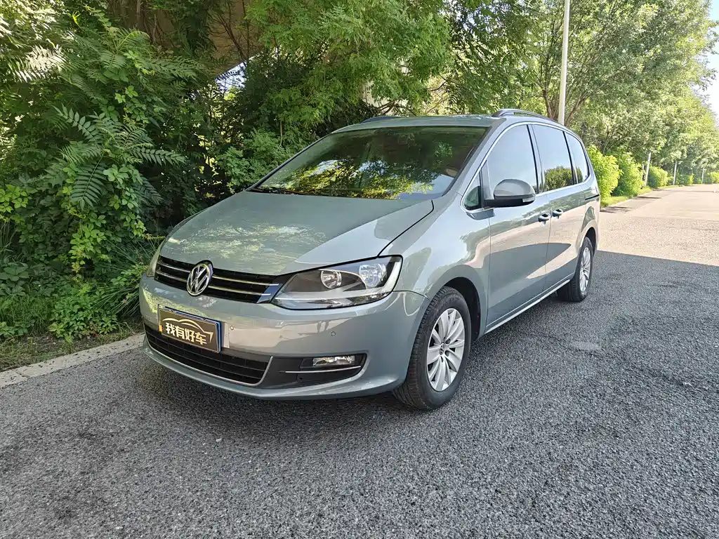 Volkswagen Sharan 2013 — фото 1