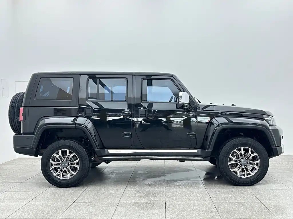 BAIC BJ40 2021 — фото 8