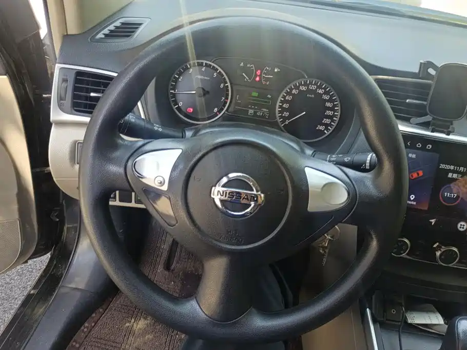 Nissan Sylphy 2017 — фото 15