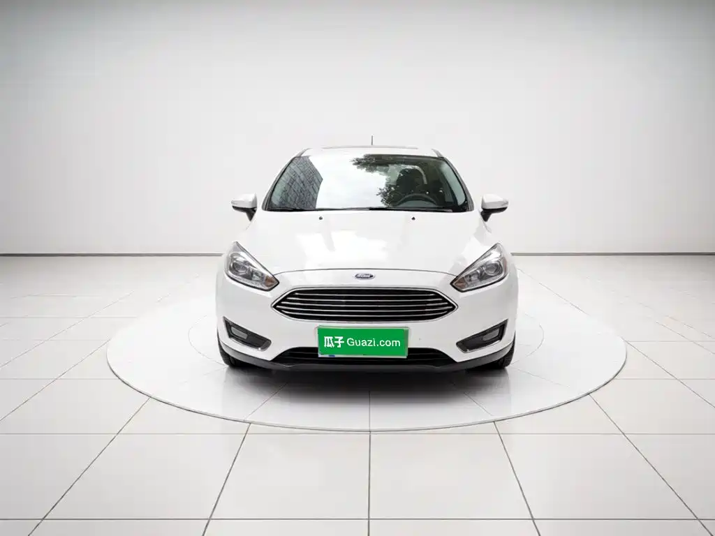 Ford Focus 2017 — фото 2